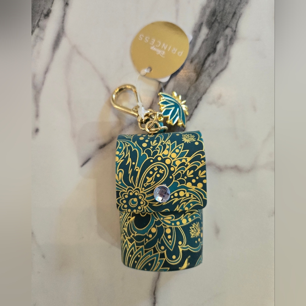 SALE Jasmine Princess Bath & Bodyworks Hand Sanitizer Green & Gold Keychain NWT - Picture 5 of 5